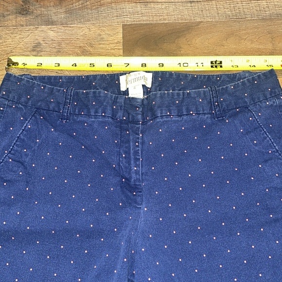 J Crew Bermuda shorts.  Lot of 2.  Size 6. - Picture 10 of 12